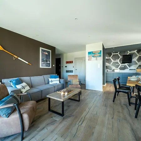 Okrzei, Sun & Snow Sopot